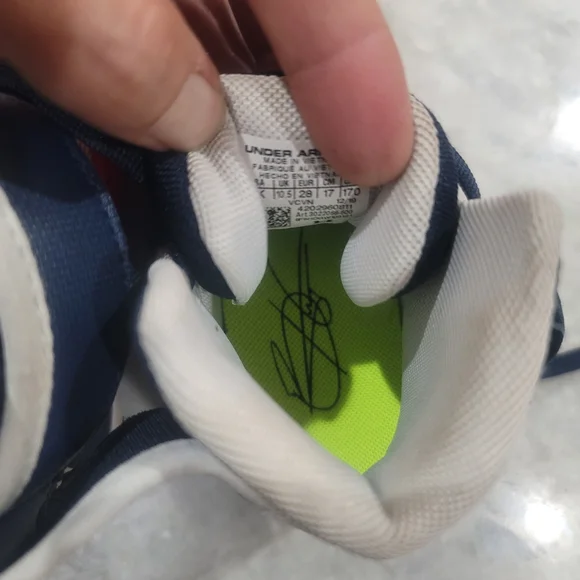 Under Armour Youth High Top Cleats 1K - Picture 7 of 10